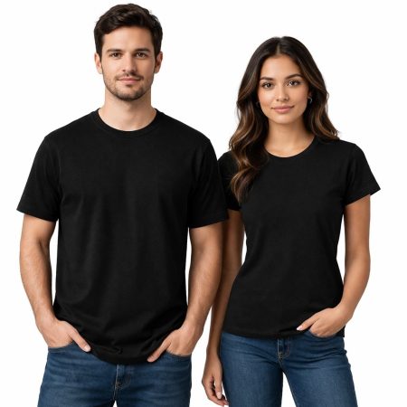 casal-camiseta-preta